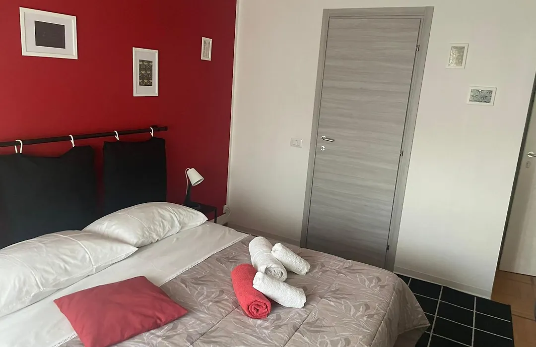 Aurelio Roma Room-1